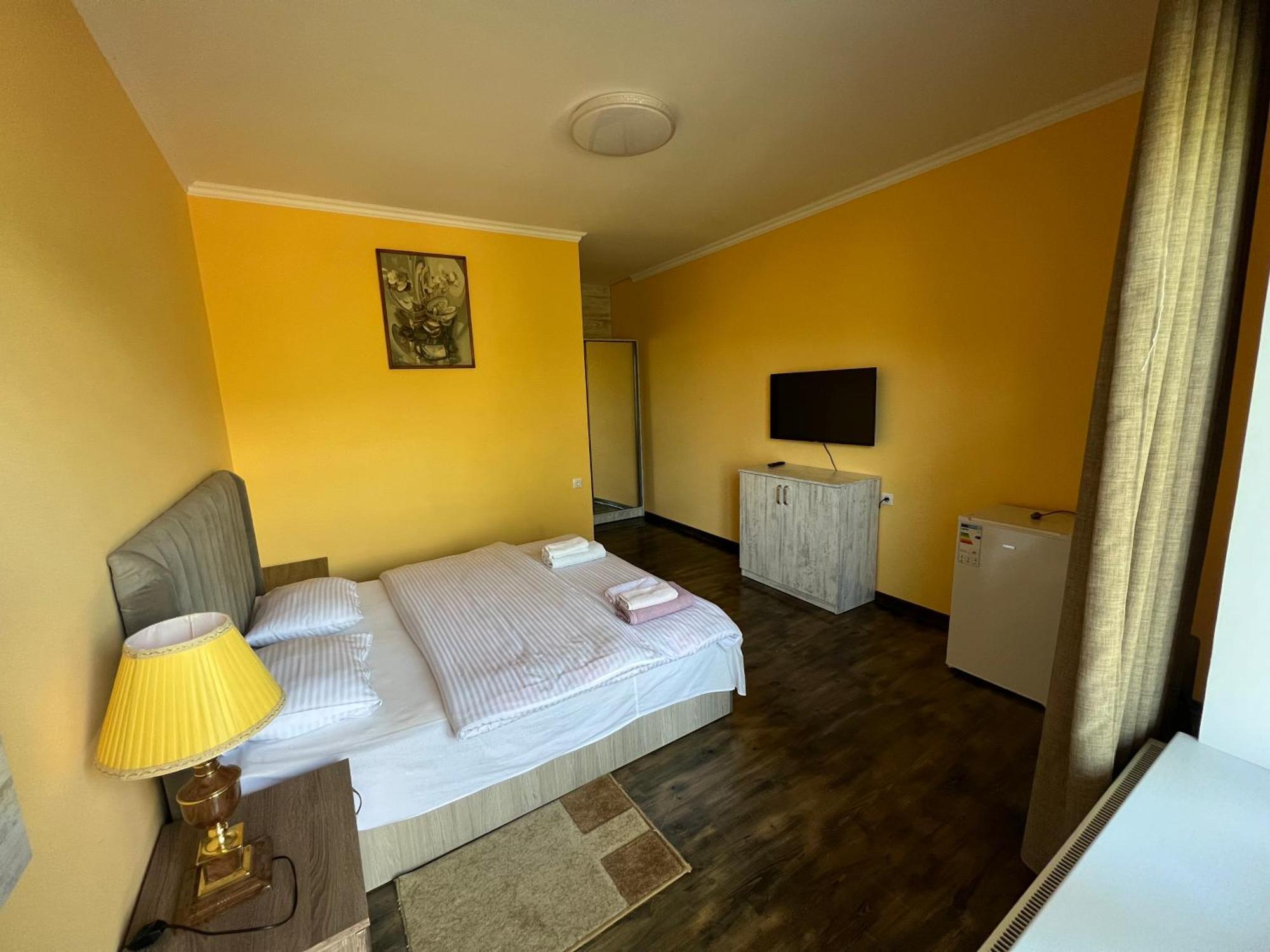 Balkonchik Guesthouse Dilijan Exterior photo